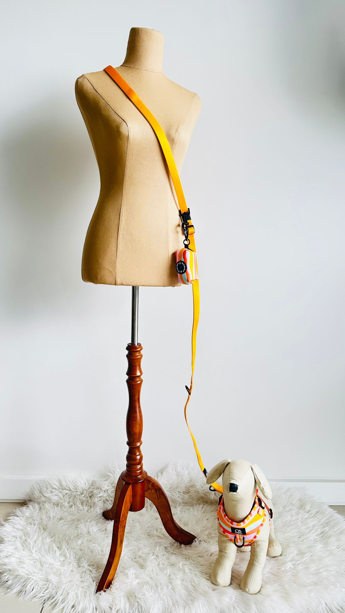Halston Multiway Handsfree Leash in Sun Beam
