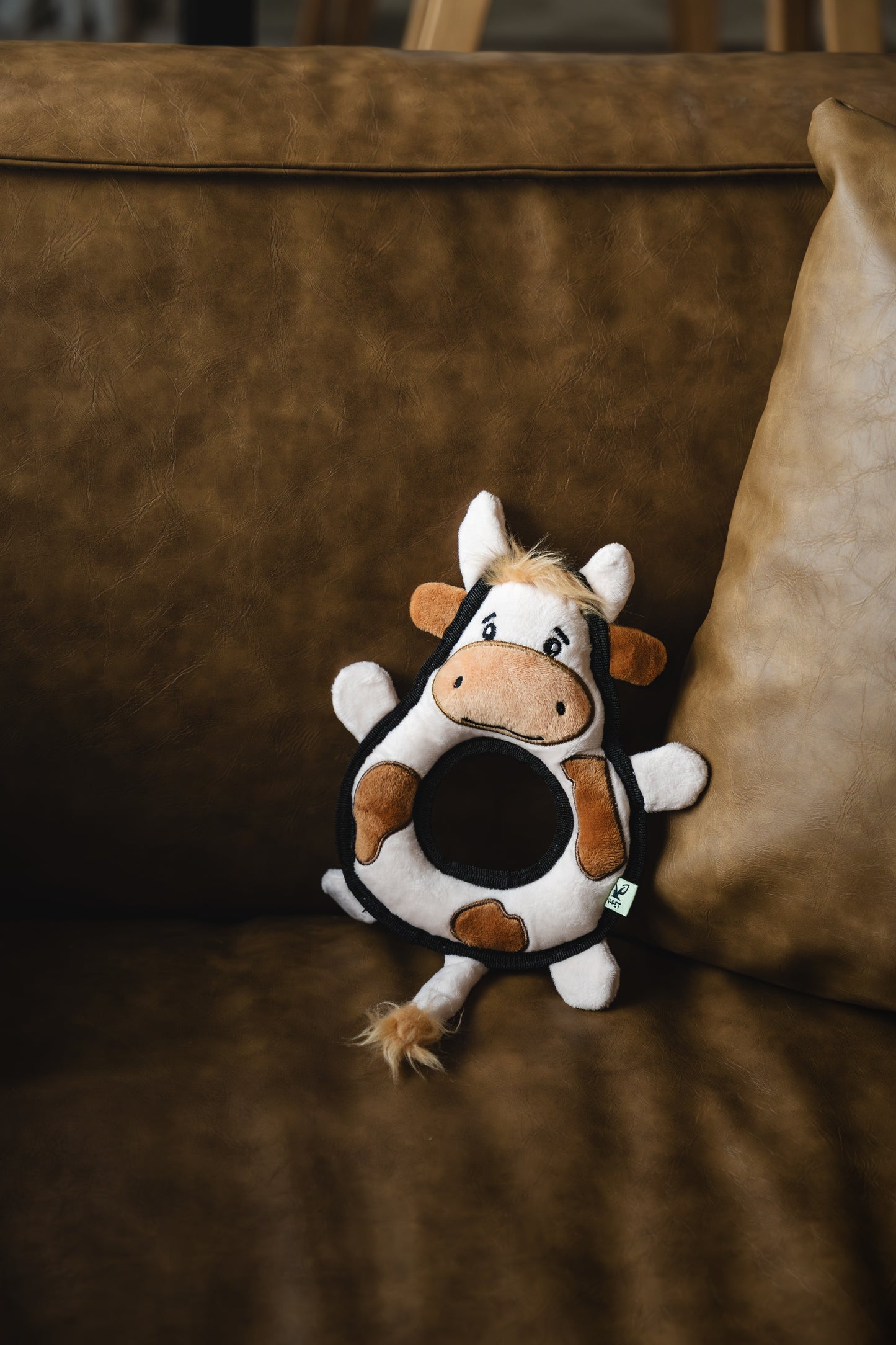 V-Pet Rough & Tough Welcome to the Farm Collection - Cow